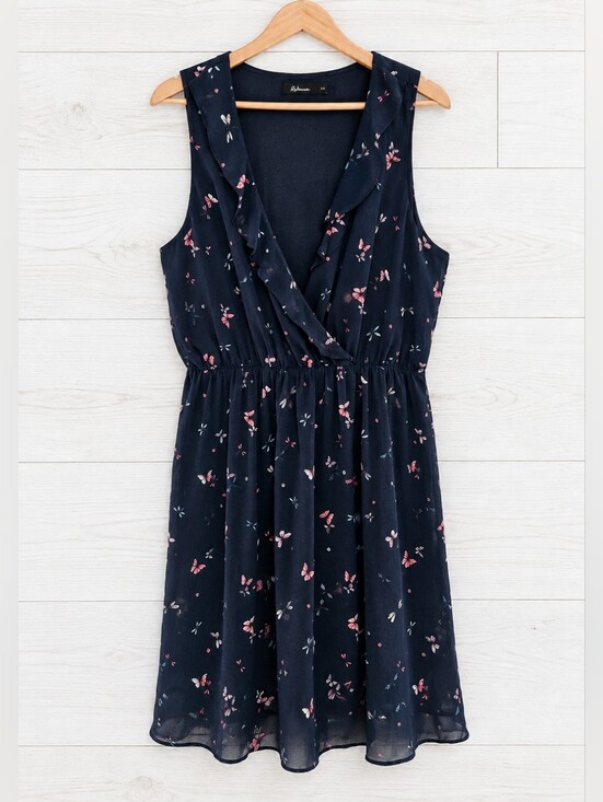 Reitmans Dresses & Skirts - Reitmans Navy Mini Dress